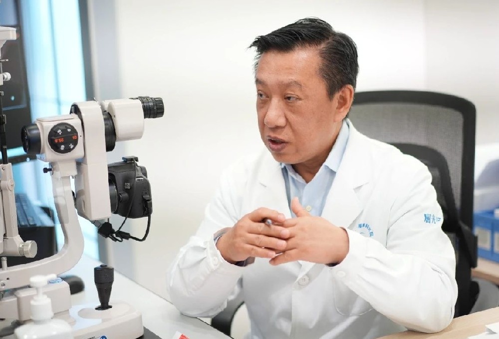 哈尔滨ICL晶体植入，为啥是高度近视朋友的福音？