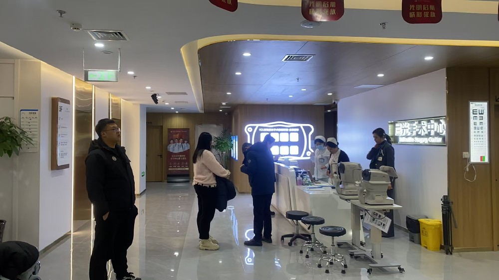 未满18岁， 真的完全不能做近视手术吗？