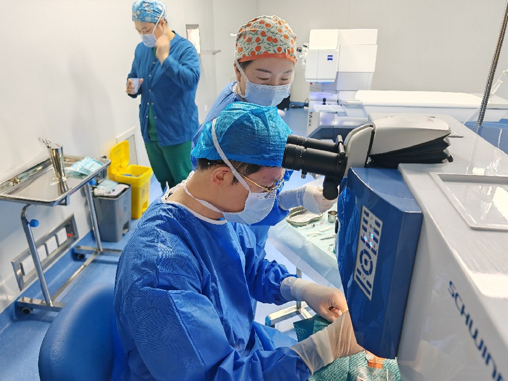 说说关于ICL晶体植入术的“可逆性”